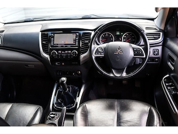 Used Mitsubishi L200 2015 for sale - 78579197: Photo