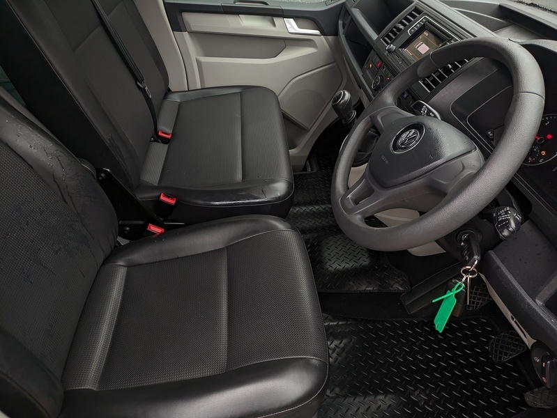 Used Volkswagen Transporter Shuttle 2019 for sale - 76578163: Photo 10