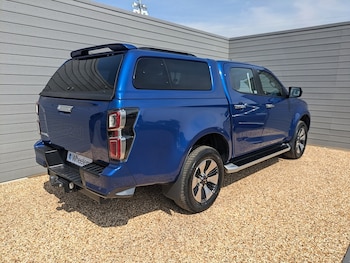 Used Isuzu D-Max 2022 for sale - 75560340: Photo