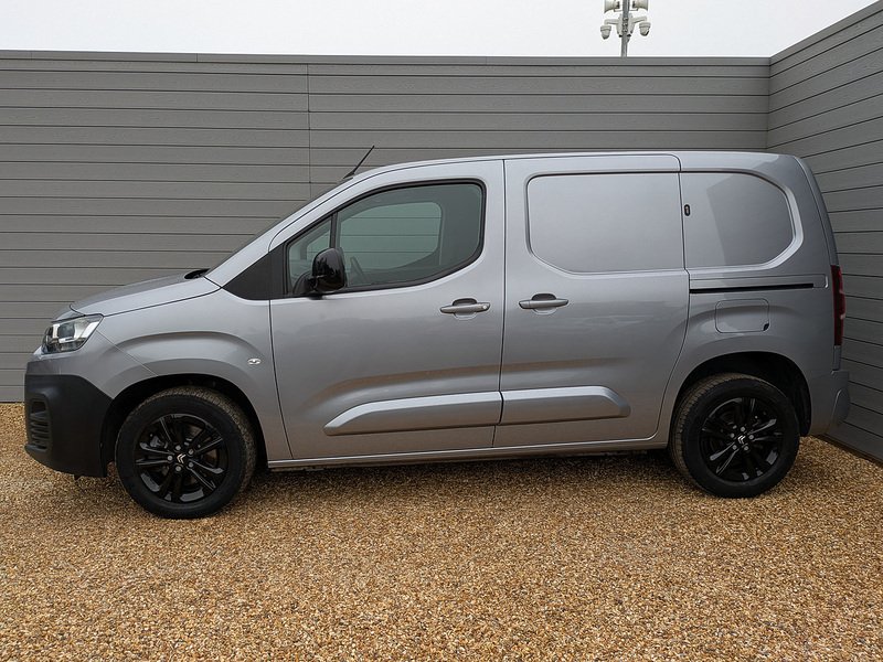 Used Citroen Berlingo 2023 for sale - 77817937: Photo 8