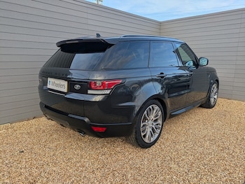 Used Land Rover Range Rover Sport 2015 for sale - 77517538: Photo