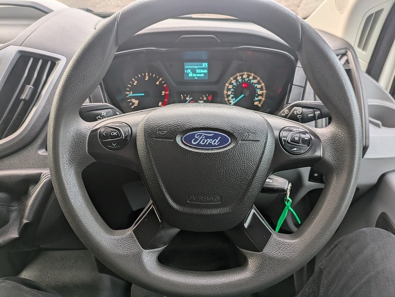 Used Ford Transit 2017 for sale - 76712076: Photo 2