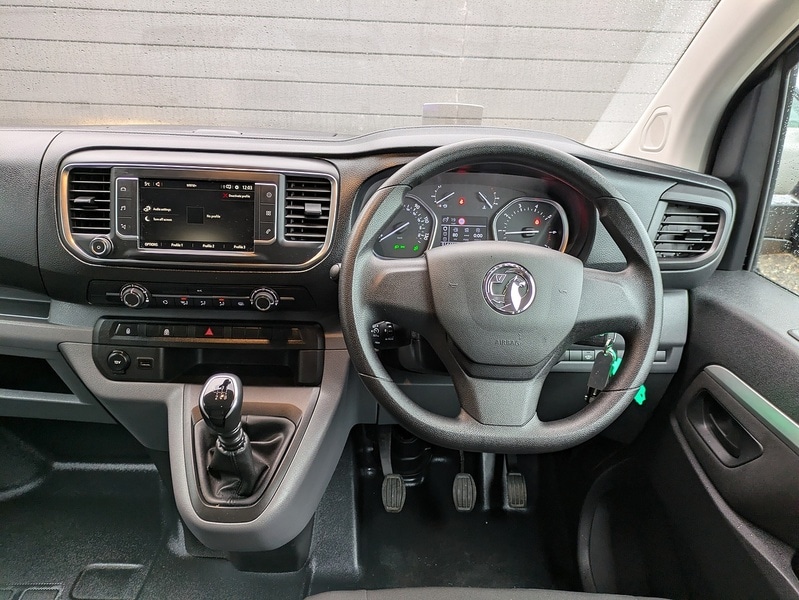 Used Vauxhall Vivaro for sale - 76969727: Photo 11