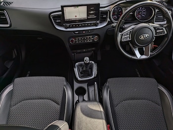 Used Kia Ceed 2020 for sale - 75556829: Photo