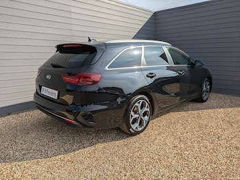 Used Kia Ceed 2020 for sale - 75556829: Photo