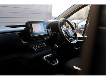 Used Renault Trafic 2023 for sale - 77937392: Photo