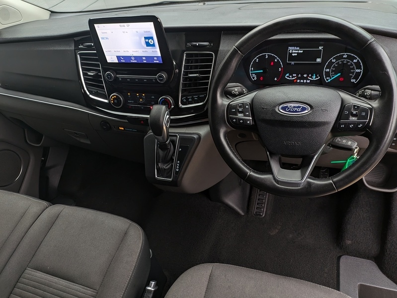 Used Ford Tourneo Custom 2022 for sale - 76292133: Photo 2