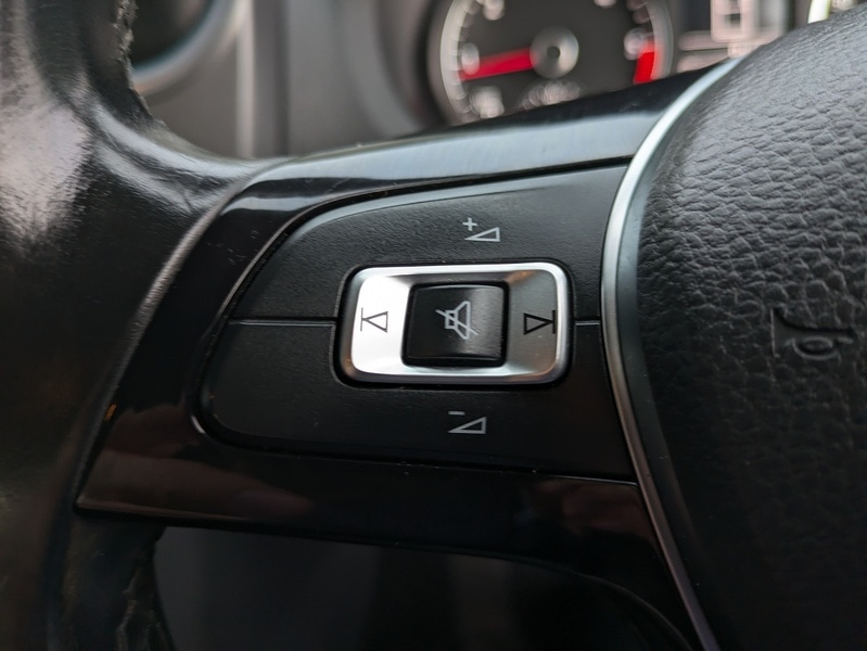 Used Volkswagen Amarok 2015 for sale - 76559536: Photo 17