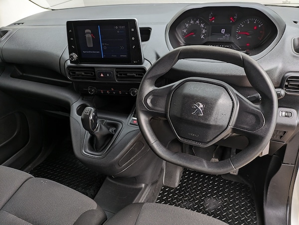 Used Peugeot Partner 2020 for sale - 76081423: Photo 2