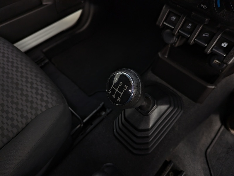 Used Suzuki Jimny 2023 for sale - 76638627: Photo 12