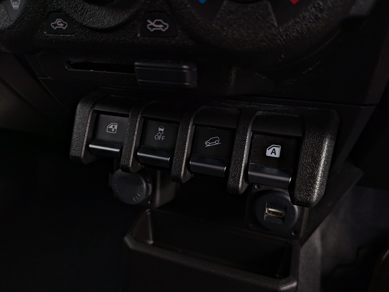 Used Suzuki Jimny 2023 for sale - 76638627: Photo 13