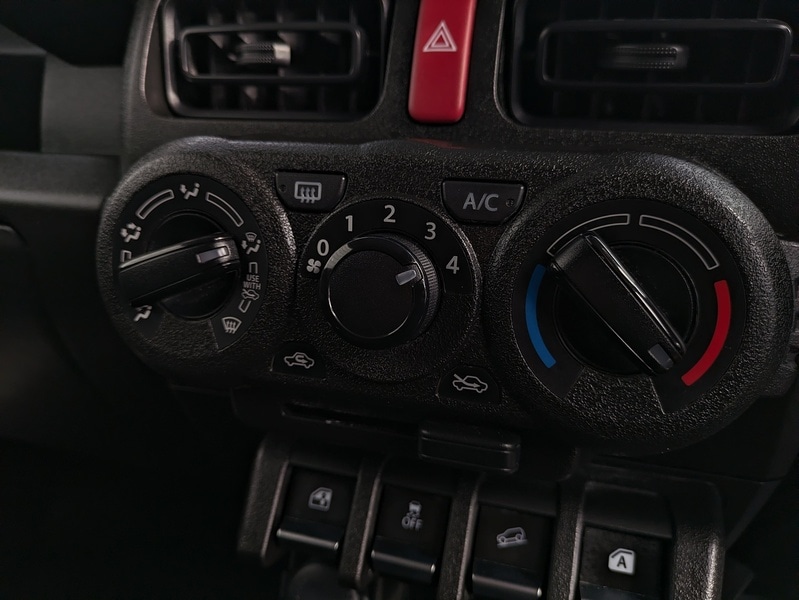 Used Suzuki Jimny 2023 for sale - 76638627: Photo 14