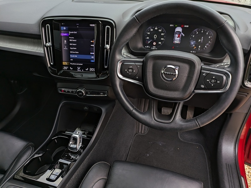 Used Volvo XC40 2022 for sale - 76879320: Photo 13