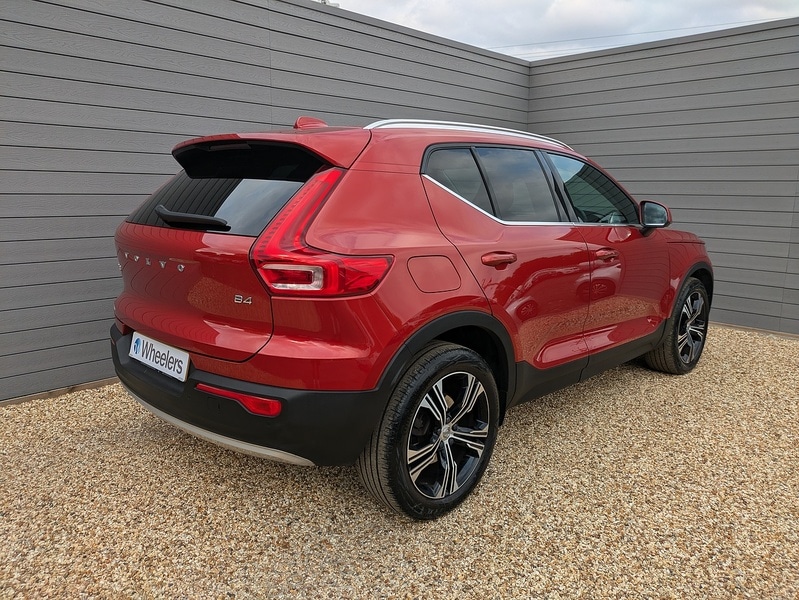 Used Volvo XC40 2022 for sale - 76879320: Photo 3
