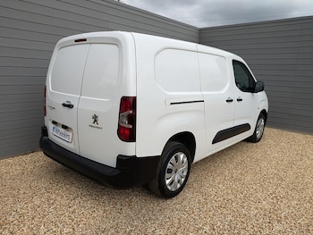 Used Peugeot Partner 2020 for sale - 76845876: Photo