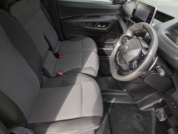 Used Peugeot Partner 2019 for sale - 76210932: Photo 10