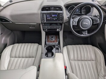 Used Jaguar F-Pace 2017 for sale - 75908698: Photo