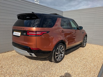 Used Land Rover Discovery 2017 for sale - 75802435: Photo