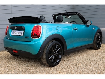 Used MINI Convertible 2019 for sale - 78107356: Photo