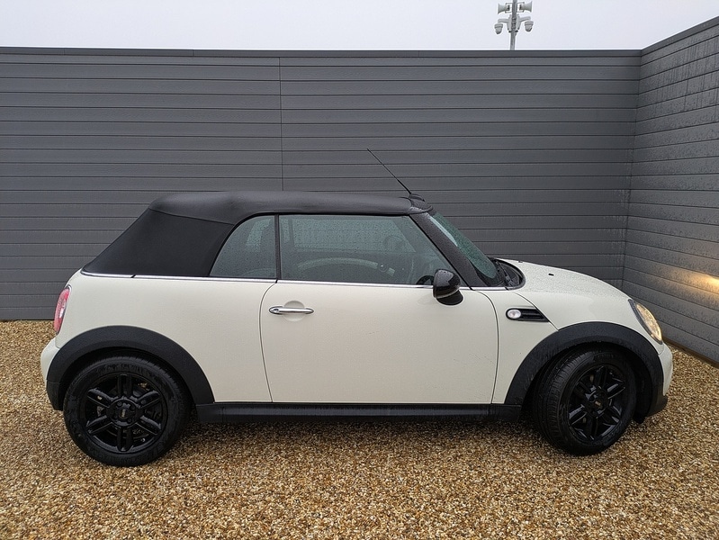 Used MINI Convertible 2015 for sale - 77140314: Photo 12