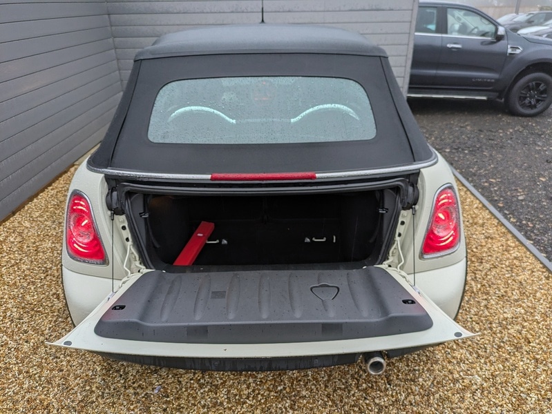 Used MINI Convertible 2015 for sale - 77140314: Photo 15