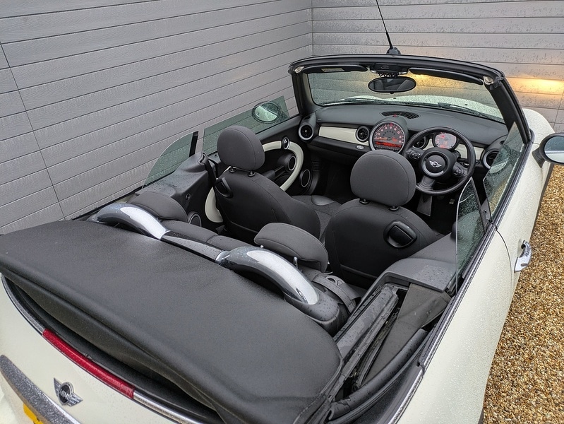 Used MINI Convertible 2015 for sale - 77140314: Photo 17