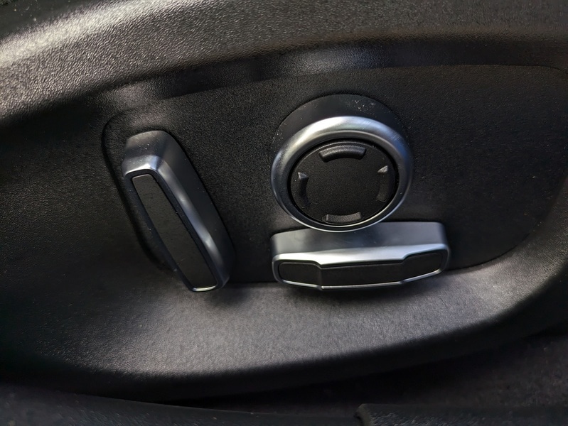 Used Jaguar XE 2020 for sale - 76133003: Photo 17