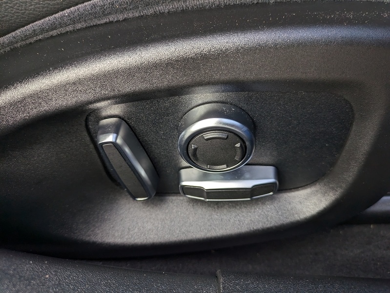 Used Jaguar XE 2020 for sale - 76133003: Photo 21