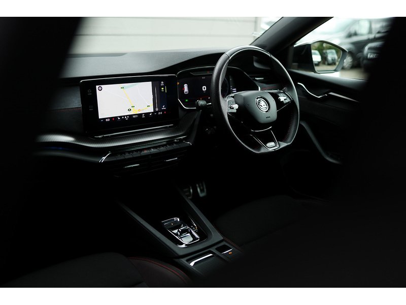 Used Skoda Octavia 2021 for sale - 78065134: Photo 2