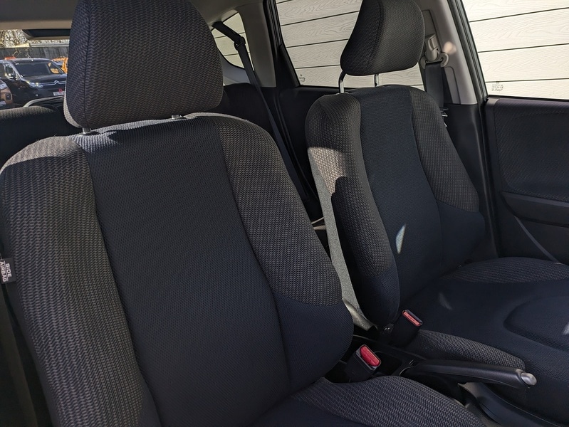 Used Honda Jazz 2015 for sale - 77716183: Photo 26