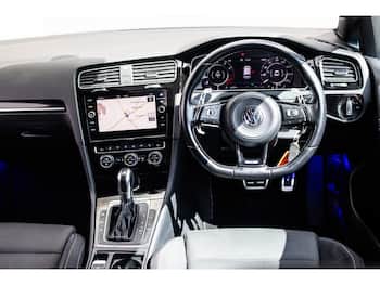 Used Volkswagen Golf 2019 for sale - 79595535: Photo