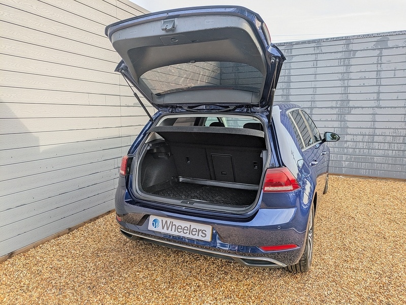 Used Volkswagen Golf 2018 for sale - 76413295: Photo 8