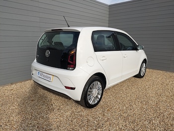 Used Volkswagen up! 2018 for sale - 76386802: Photo