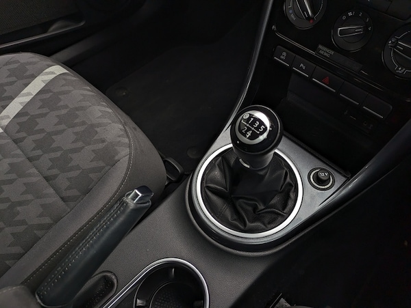 Used Volkswagen Beetle 2017 for sale - 76232409: Photo 12