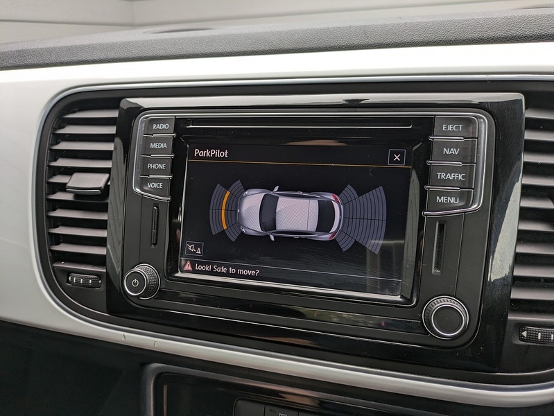 Used Volkswagen Beetle 2017 for sale - 76232409: Photo 17