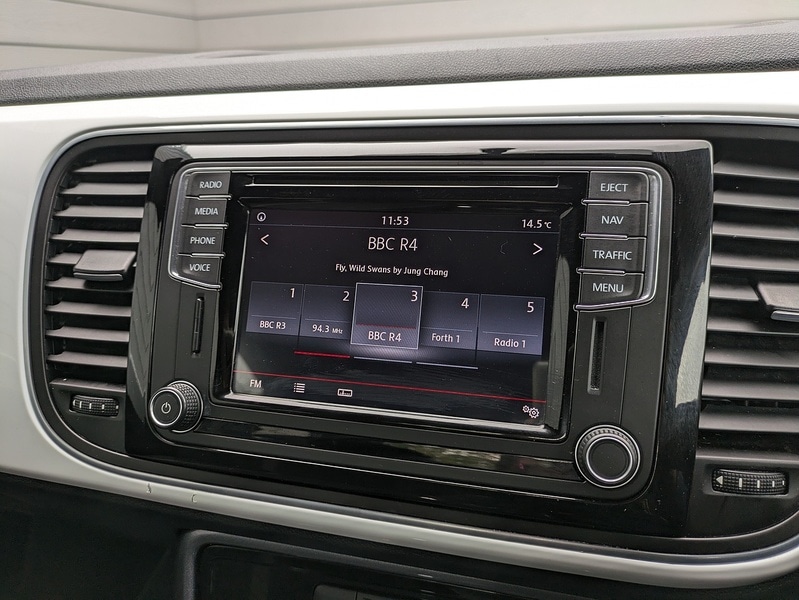 Used Volkswagen Beetle 2017 for sale - 76232409: Photo 18