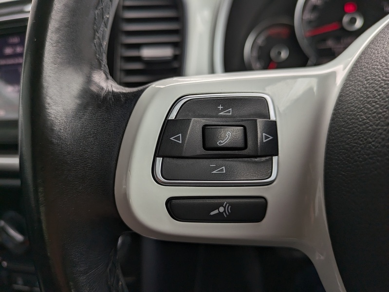 Used Volkswagen Beetle 2017 for sale - 76232409: Photo 19