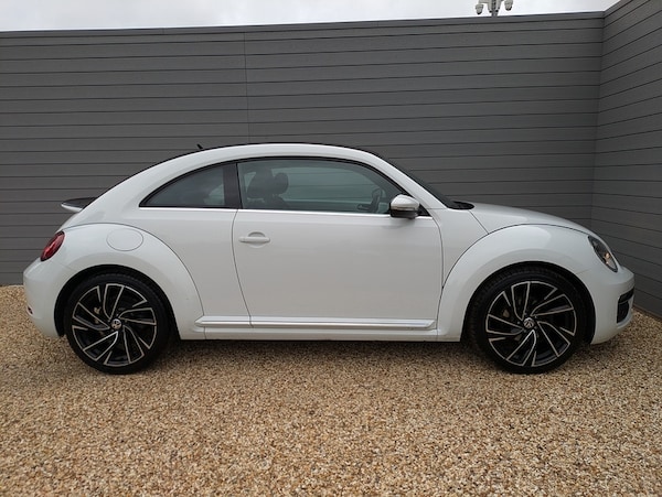 Used Volkswagen Beetle 2017 for sale - 76232409: Photo 5