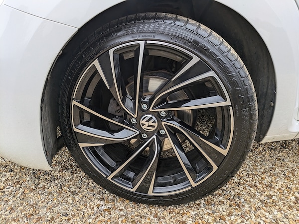 Used Volkswagen Beetle 2017 for sale - 76232409: Photo 9