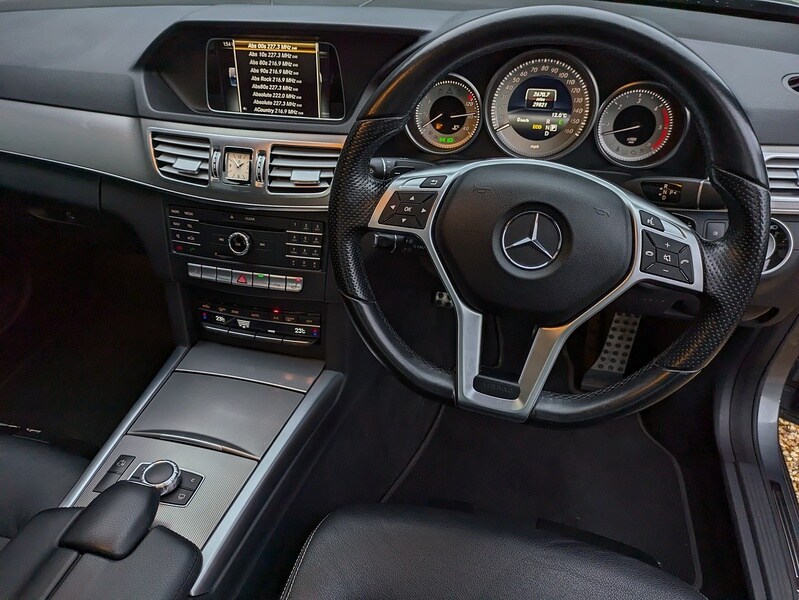 Used Mercedes-Benz E Class 2016 for sale - 77850864: Photo 12