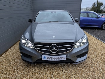 Used Mercedes-Benz E Class 2016 for sale - 77850864: Photo