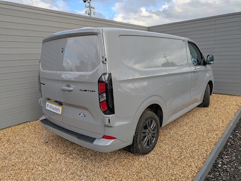 Used Ford Transit Custom 2024 for sale - 77422888: Photo