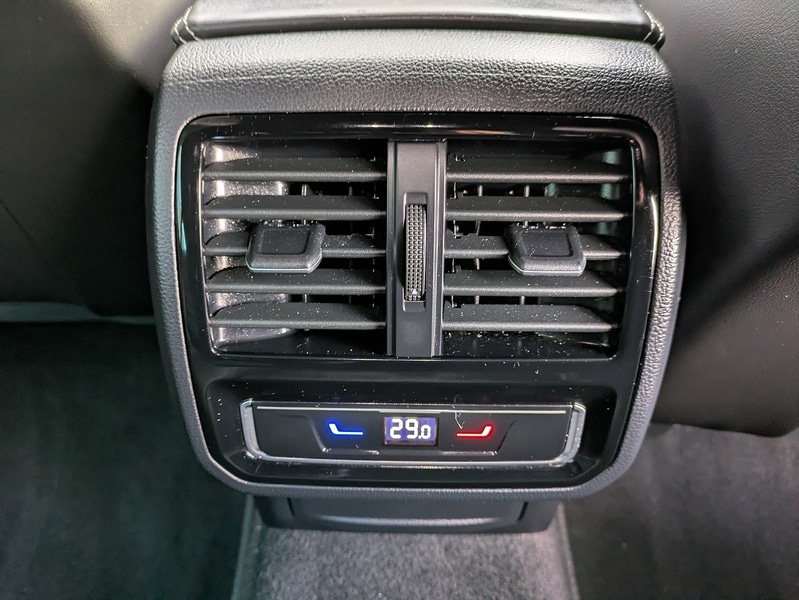 Used Volkswagen Passat 2022 for sale - 77055084: Photo 26