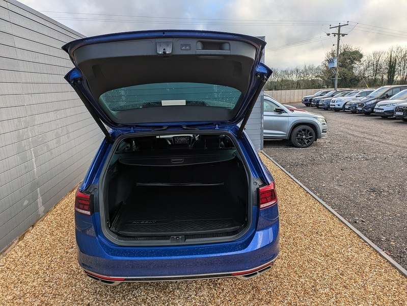 Used Volkswagen Passat 2022 for sale - 77055084: Photo 8