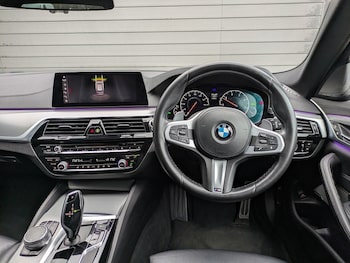 Used BMW 5 Series 2019 for sale - 76946757: Photo