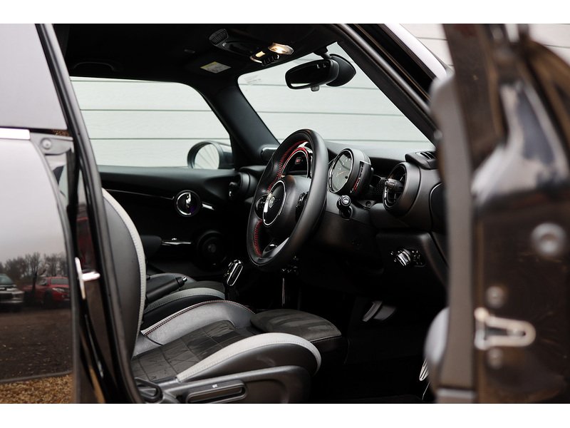 Used MINI Hatch 2019 for sale - 77998346: Photo 17