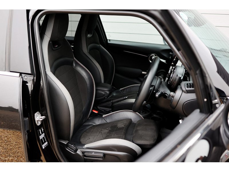 Used MINI Hatch 2019 for sale - 77998346: Photo 18