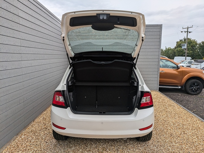 Used Skoda Fabia 2020 for sale - 76128082: Photo 8