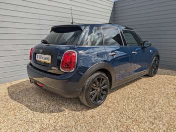 Used MINI Hatch 2018 for sale - 75381330: Photo