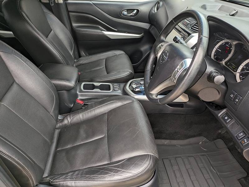 Used Nissan Navara 2018 for sale - 76143697: Photo 10